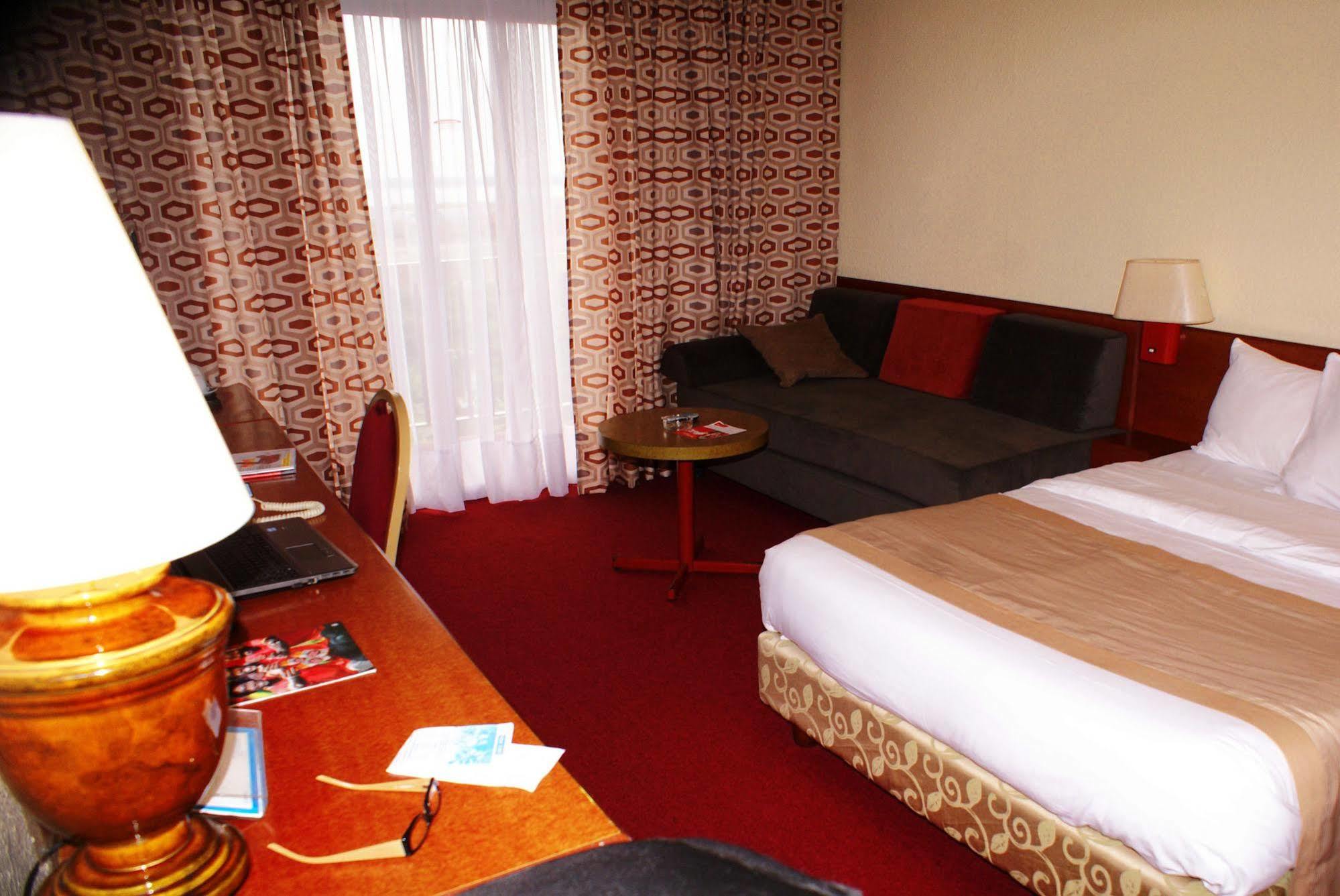 Hôtel Sawa Douala Exterior foto
